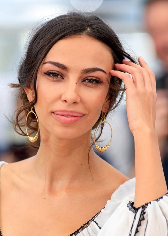 Kim jest Madalina Diana Ghenea?