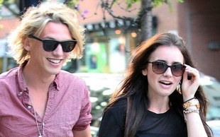 Lily Collins na randce z Jamie’m Campbellem Bowerem (FOTO)