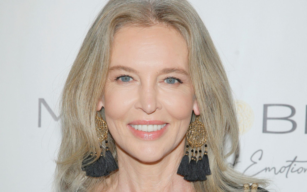 Bogna Sworowska w SIWYCH włosach!