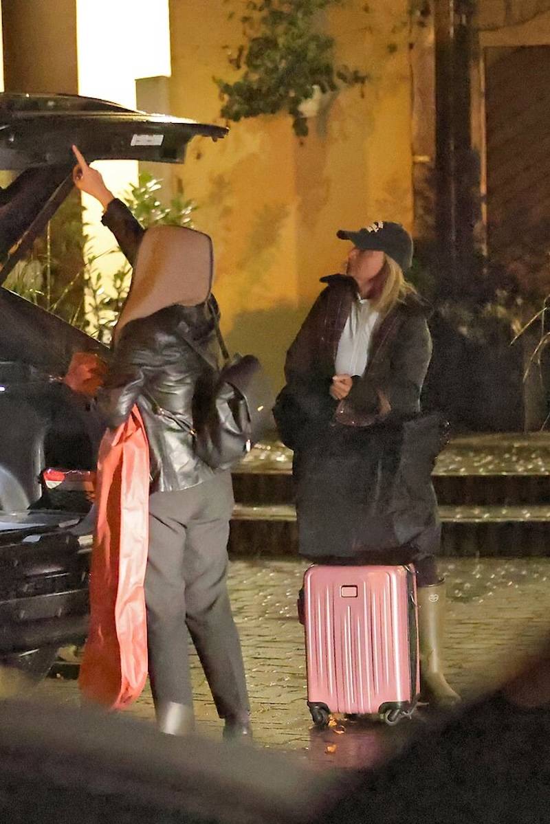 Ślub Kasi Cichopek i Maćka Kurzajewskiego! Pierwsi goście już przybyli