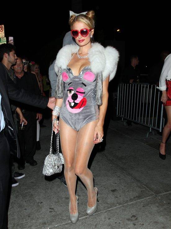 Paris Hilton w przebraniu myszki