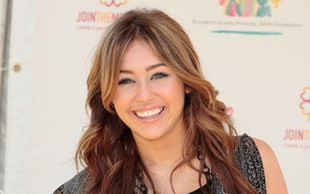 Miley Cyrus zrobiła piercing nosa? (FOTO)