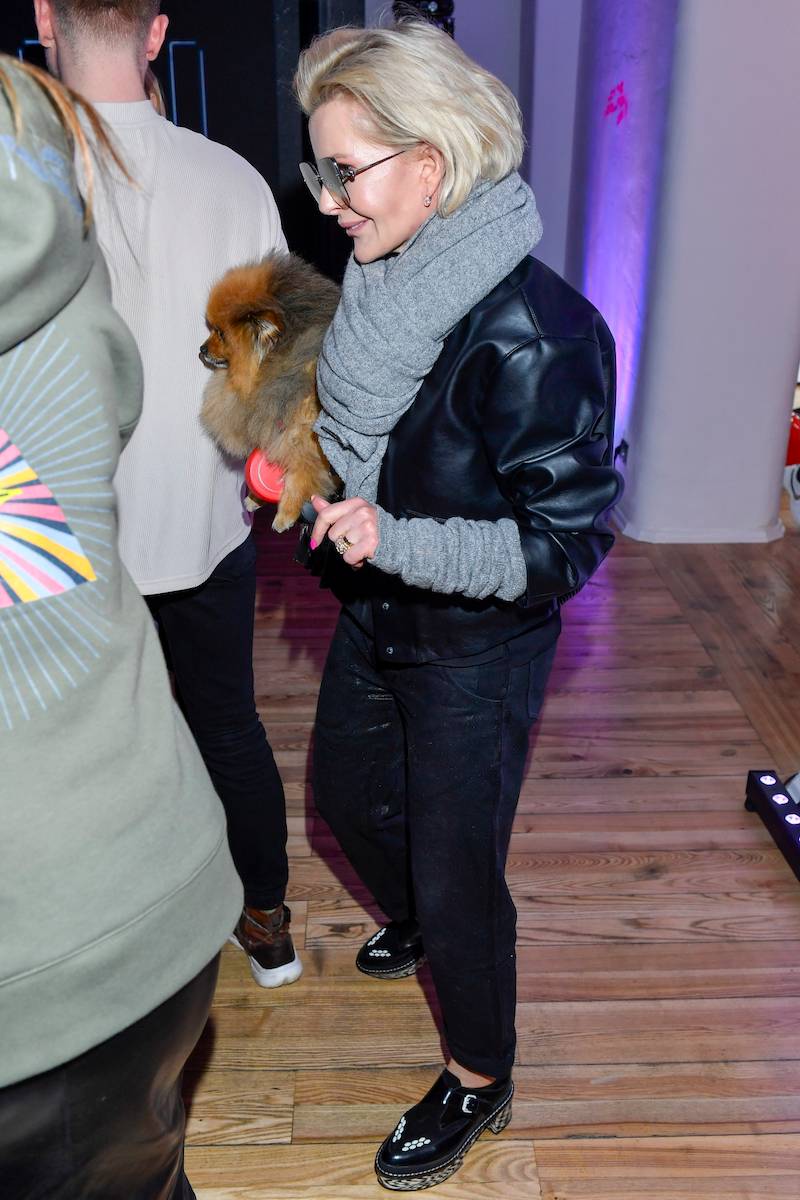 Gwiazdy na imprezie “secret show”. Dawno niewidziana Blanka Lipińska, radosna Barbara Kurdej-Szatan…