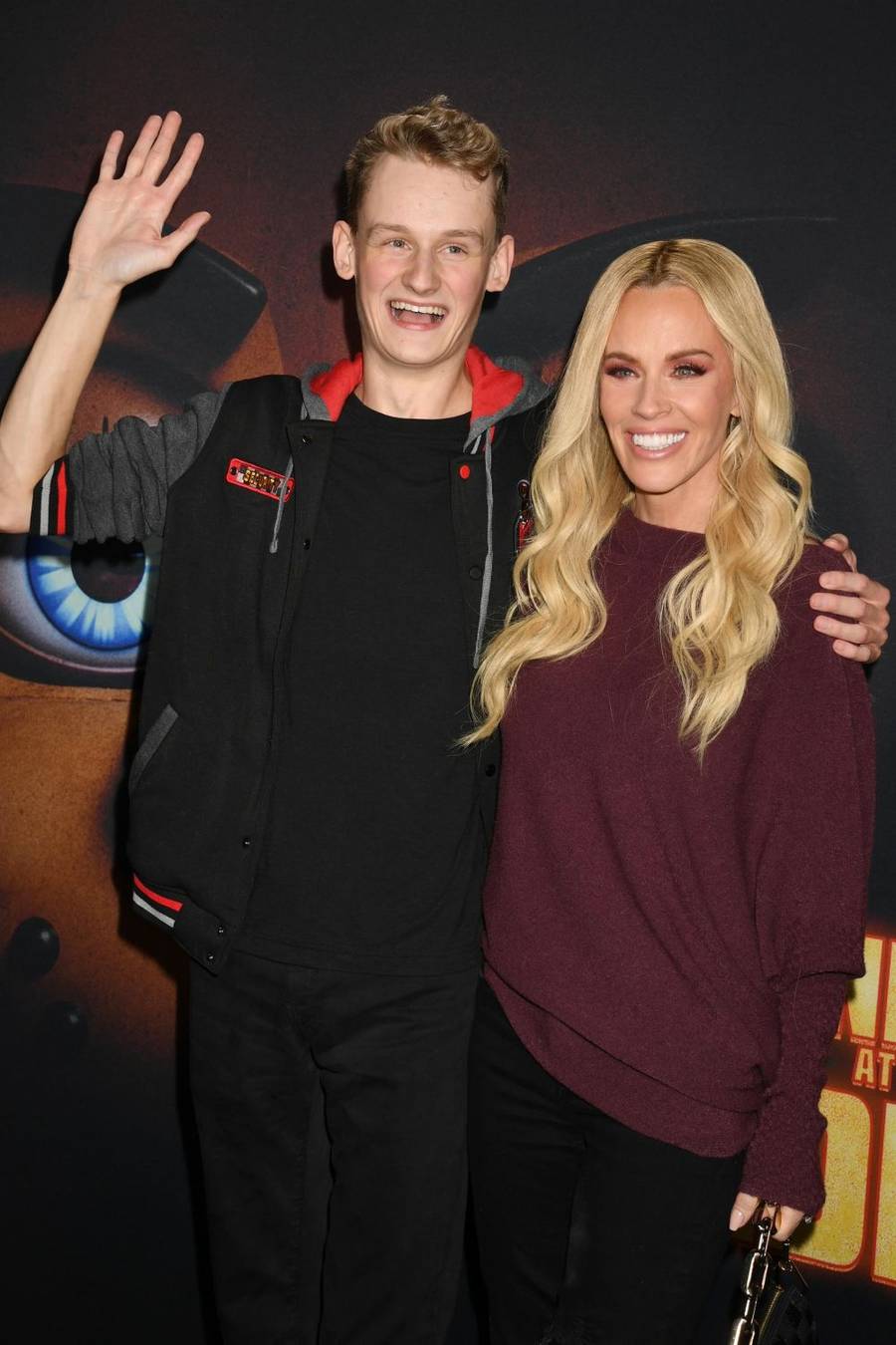 Jenny McCarthy/MediaPunch / BACKGRID / Backgrid USA / Forum