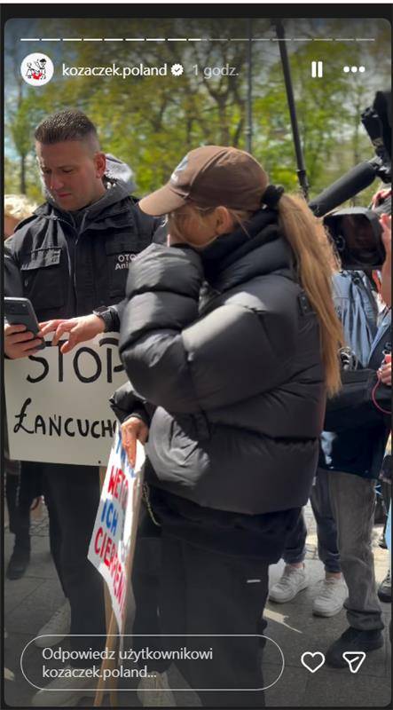Staż marszałkowska nakazuje usunąć kwiaty w hołdzie dla posła Litewki, fot. Kozaczek Exclusive