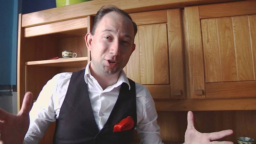 Jarosław Milner i Marek Molak pomagają dzieciakom