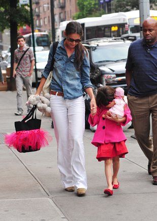 suri-cruise-katie-holmes-66-R1