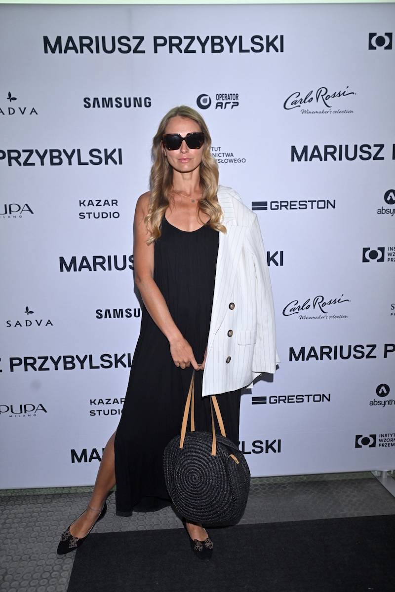 Plejada gwiazd na pokazie Mariusza Przybylskiego: Andrzej Piaseczny, Anna Popek, Żmuda Trzebiatowska…