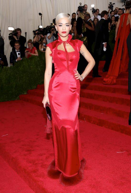 Czy Rita Ora faktycznie kopiuje styl Rihanny?