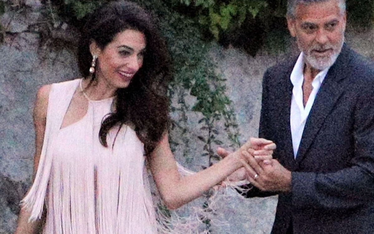 George Clooney wygląda staro przy swojej żonie (ZDJĘCIA)