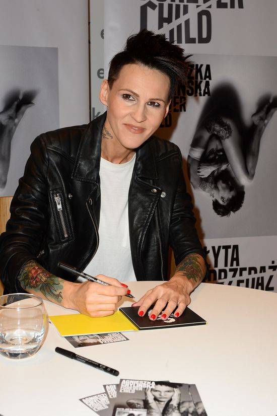 Agnieszka Chylińska do swoich fanów: Po*ebało Was?!