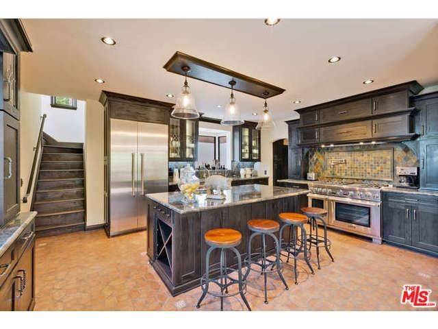 Dom Charliego Hunnama