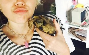 Tak córki Demi Moore bawiły się z Miley Cyrus (Instagram)