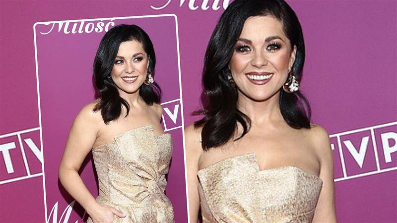 Kasia Cichopek jak świąteczny prezent na 25-leciu "M jak miłość". Komplet pierwsza klasa, fot. AKPA.