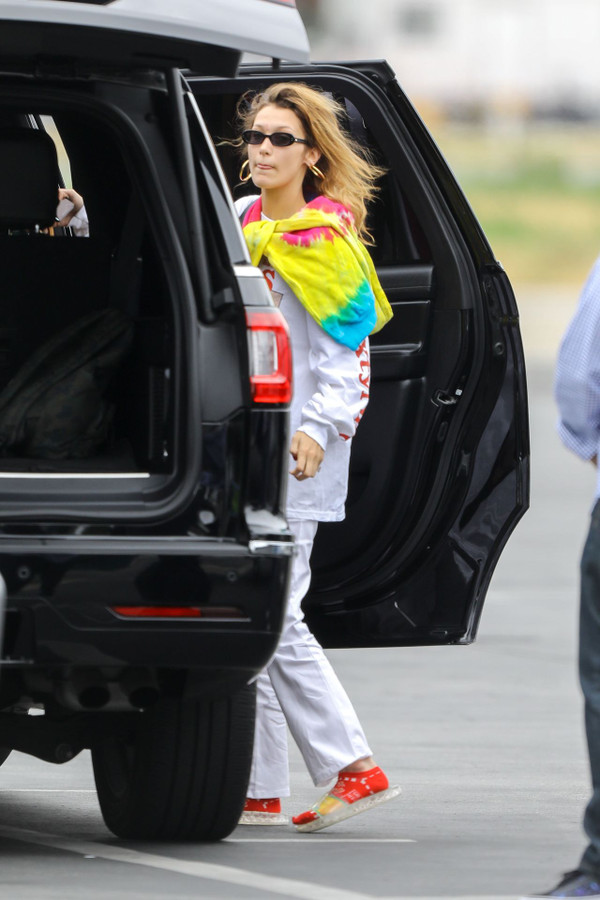 OMG! MASAKRA, wygląda strasznie. Nic do siebie nie pasuje