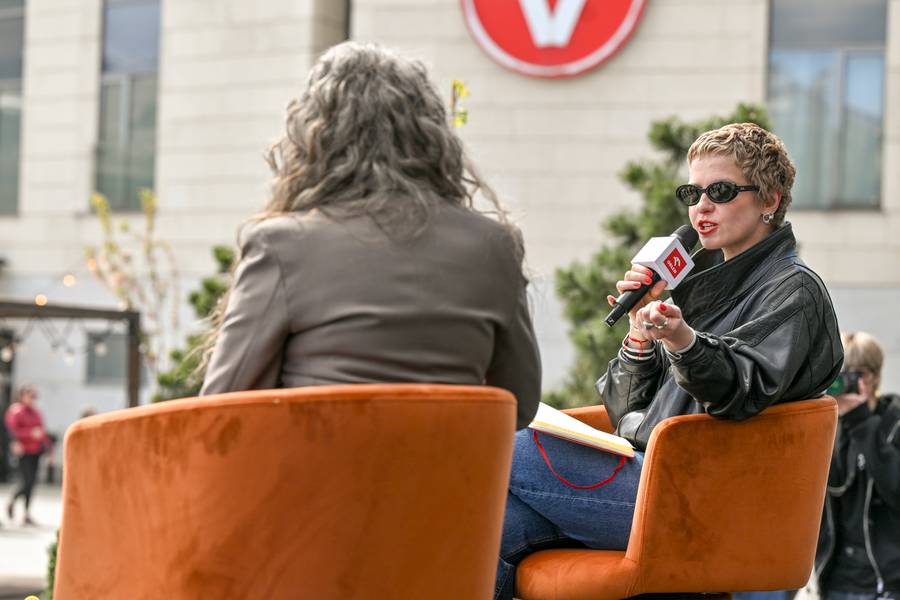 Marta Nieradkiewicz pojawiła się na Festiwalu Kina Niezależnego. Powróciła po chorobie