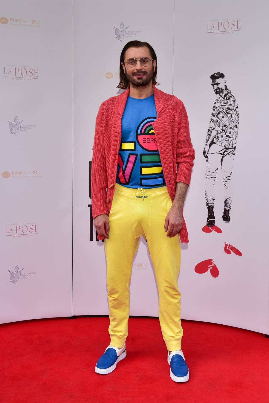 Gwiazdy na premierze “W niewoli Tindera”