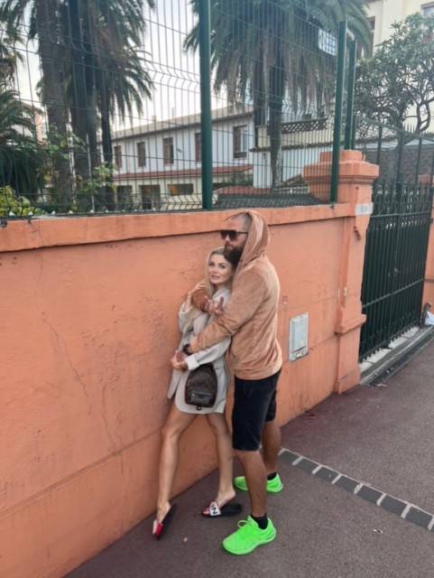 Obsada filmu “Pokusa” w Cannes. Maria Sadowska i jej młodszy partner nie szczędzą sobie czułości, Piotr Stramowski po rozstaniu wygląda bardzo HOT