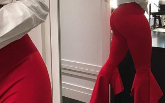 Ma pupę lepszą od Jennifer Lopez? (ZDJĘCIA)