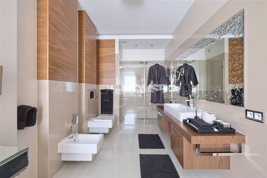 Janachowska sprzedaje apartament. Cena tak wysoka, że tylko Elon Musk może sobie na niego pozwolić! (ZDJĘCIA)