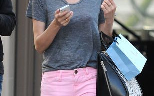 Diane Kruger złapana na głupiej minie (FOTO)