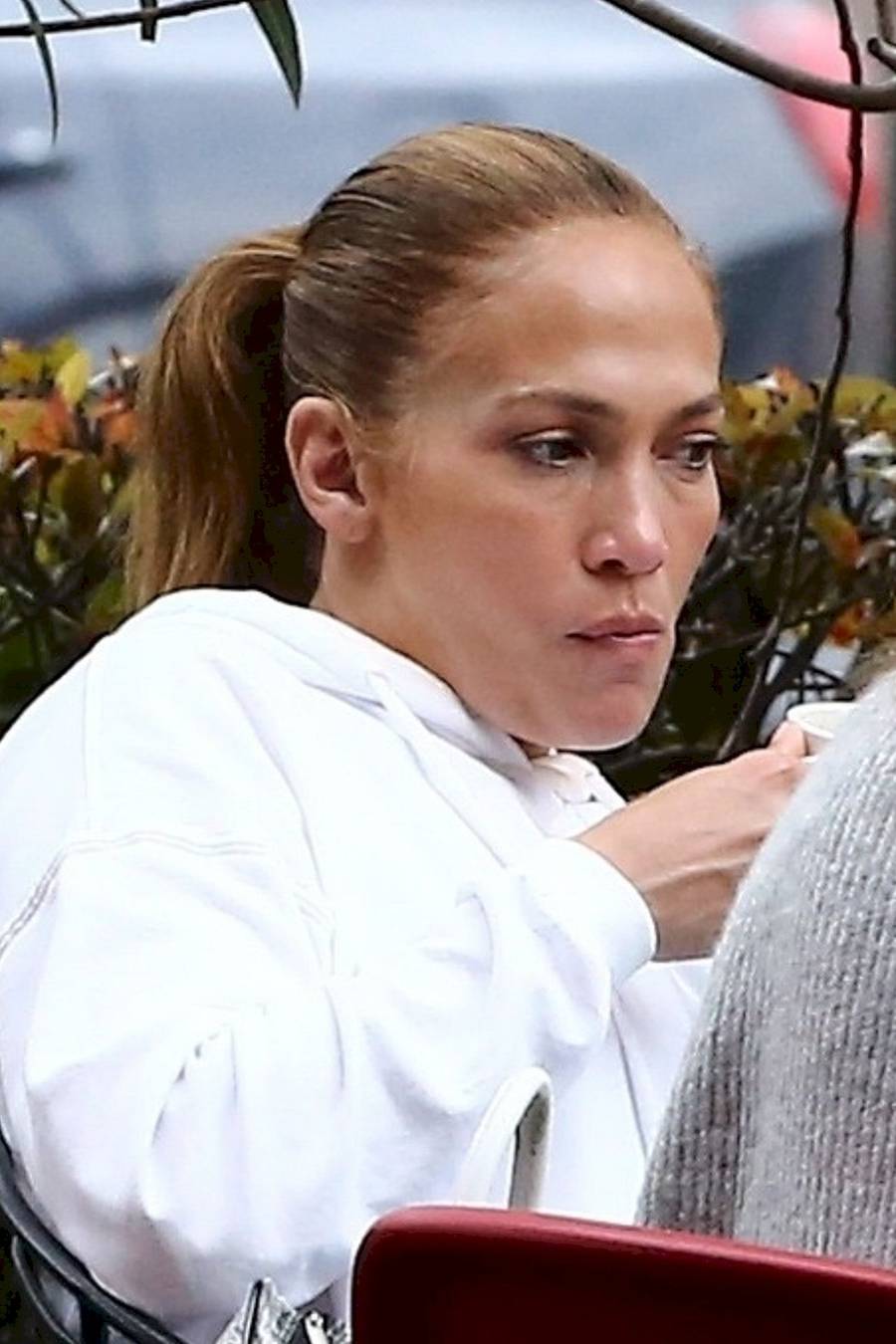 Jennifer Lopez przyłapana na lunchu