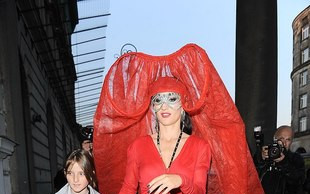 Justyna Steczkowska jak na balu w Wenecji (FOTO)