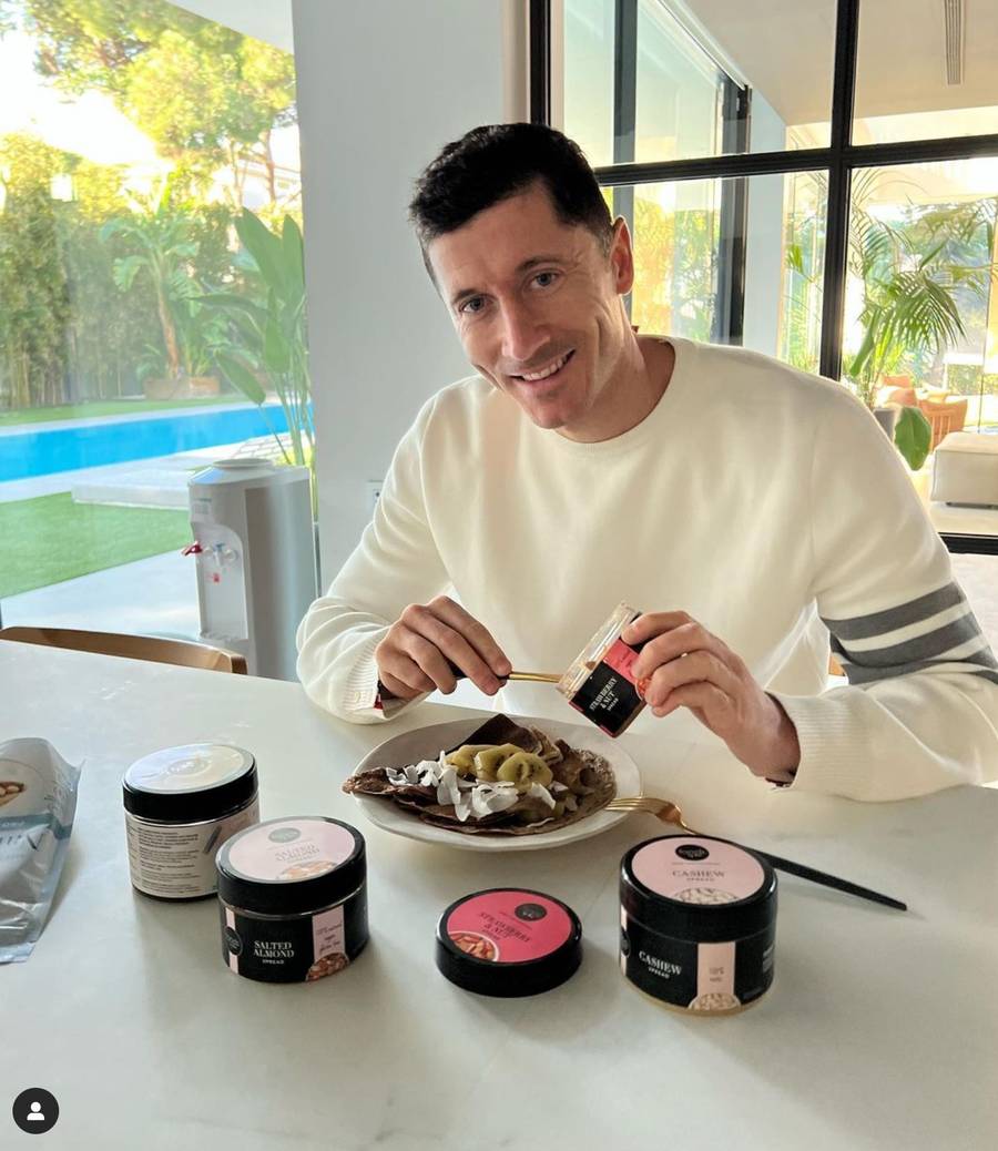 W Hiszpanii odnaleźli swój raj na ziemi. Jak dziś mieszkają Anna i Robert Lewandowscy? (FOTO)