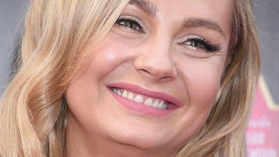 WOW! Rozcięcie kreacji Sochy sięgało tam, gdzie grzeczny wzrok NIE SIĘGA!