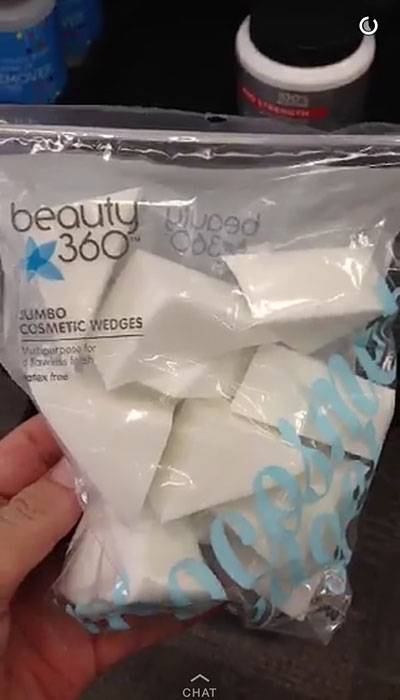 Nie uwierzysz, ILU KOSMETYKÓW używa makijażysta Kim Kardashian!