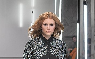 Vera z Top Model na pokazie mody Mariusza Przybylskiego FOTO