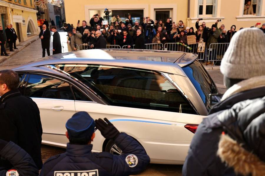 Pogrzeb Brigitte Bardot/Forum