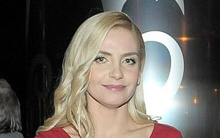 Nawrócona Frykowska znowu na salonach (FOTO)