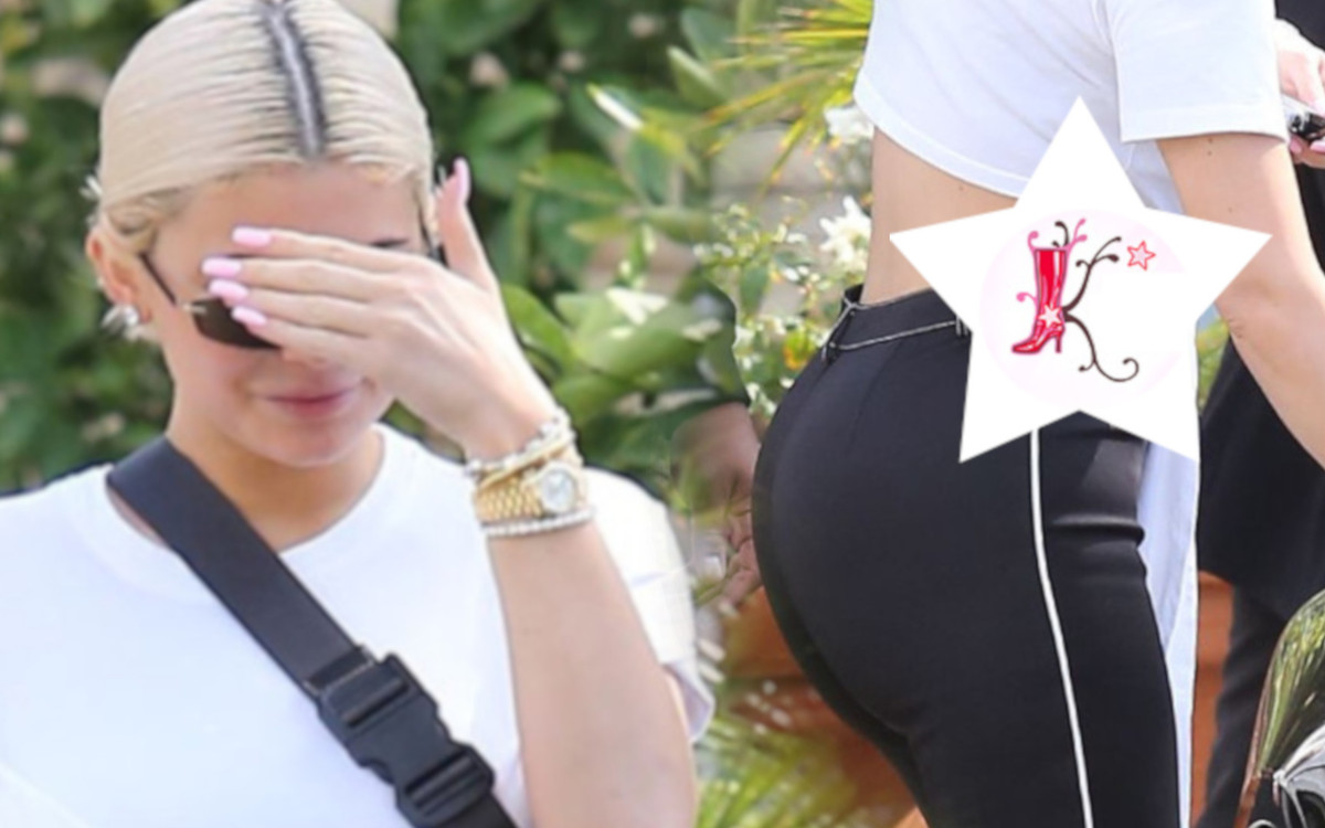 Ta stylizacja uwydatniła OPONKĘ na brzuchu Kylie Jenner (ZDJĘCIA)