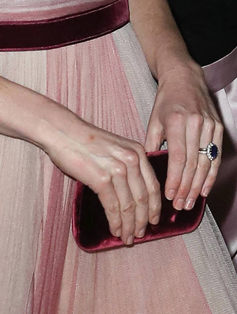 Księżna Kate BŁYSZCZAŁA na gali w kreacji od Gucci (ZDJĘCIA)