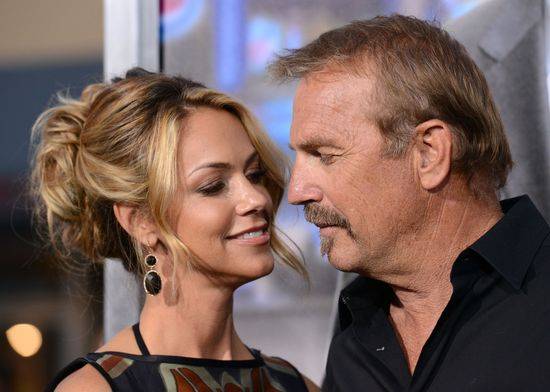 Kevin Costner i jego urocza żona Christine Baumgartner