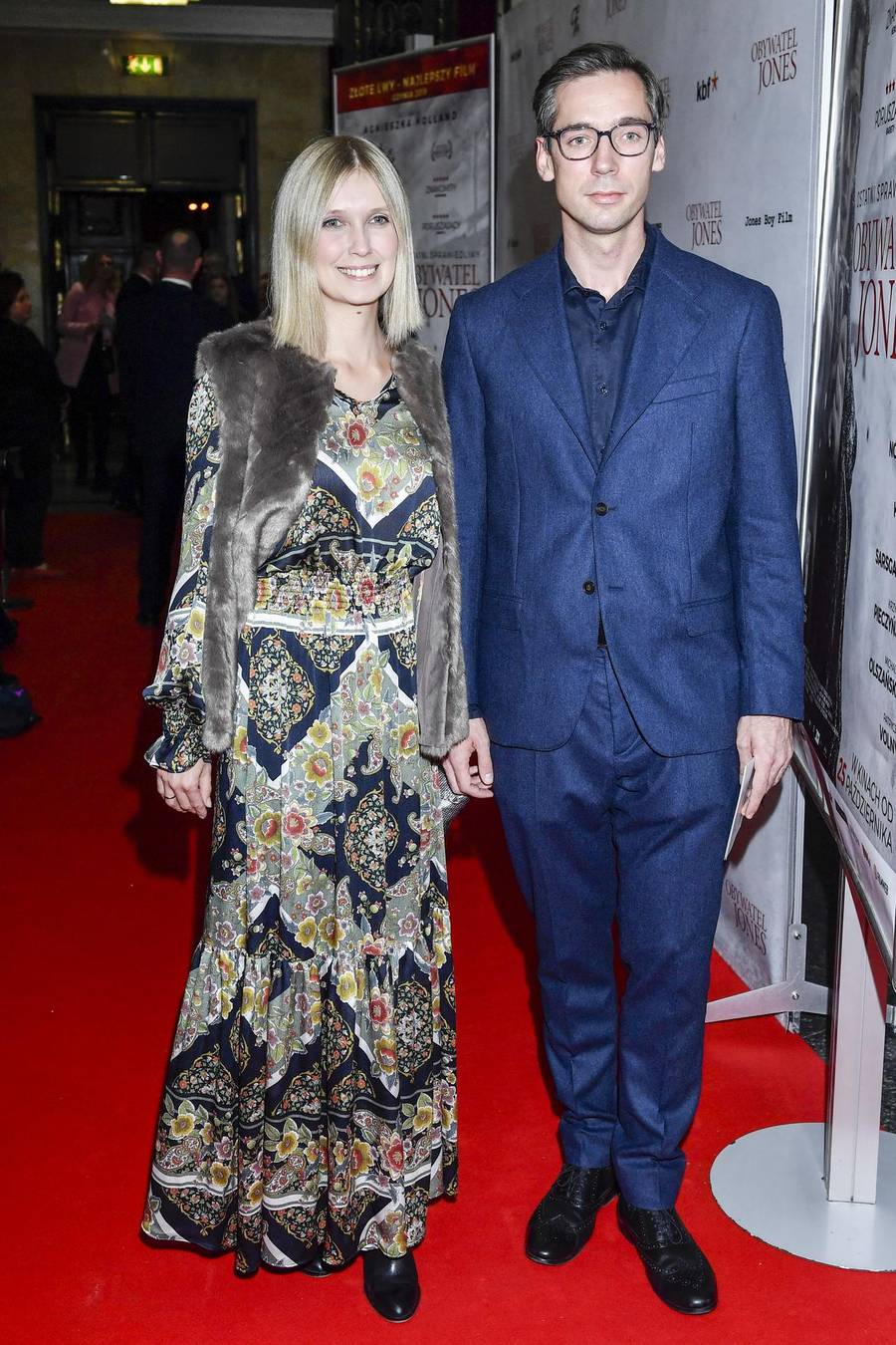 Premiera filmu Agnieszki Holland. Anja Rubik, Maciej Stuhr z partnerką i POLITYCY