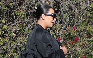 Ciężarna Kim Kardashian wreszcie skapitulowała (FOTO)