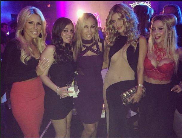 Seksowne kreacje Joanny Krupy