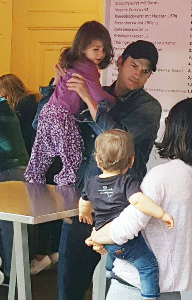 Mila Kunis i Ashton Kutcher zamiast w pięciogwiazdkowym hotelu…