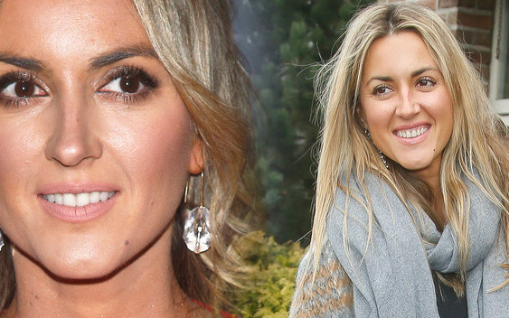 Karolina Szostak pozuje w samym szlafroku i BEZ MAKIJAŻU (Instagram)