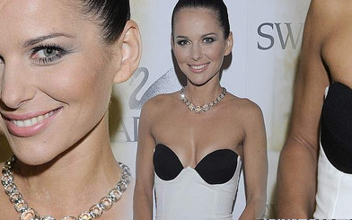 Paulina Sykut błysnęła naszyjnikiem i… dekoltem (FOTO)