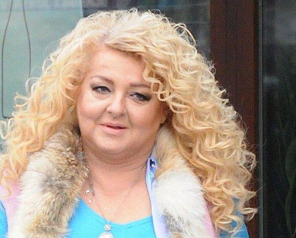 Zbliżenie na twarz Magdy Gessler