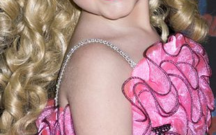 Eden Wood – żywa lalka i gwiazda wyborów miss (FOTO)