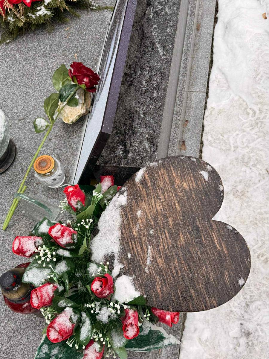 Grób Zbigniewa Wodeckiego, fot. Kozaczek Exclusive