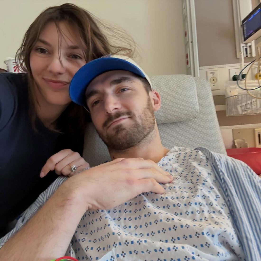 Daniel Neeson i jego narzeczona, fot. Instagram