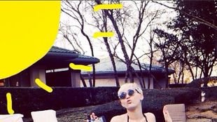 Miley Cyrus zrobiła sobie tatuaż na wardze (FOTO)