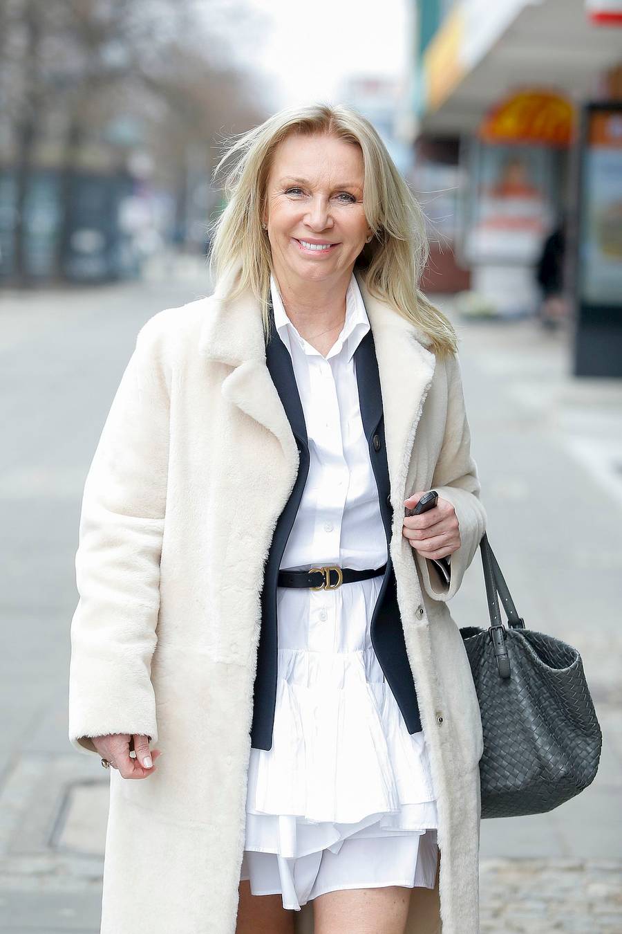 Gwiazdy DD TVN: Julia Chatys z “Na Wspólnej” i 60-latka z mega zgrabnymi nogami! (ZDJĘCIA)