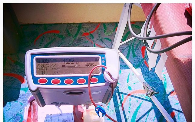 Polacy na Wyspach oddają krew… w ramach protestu