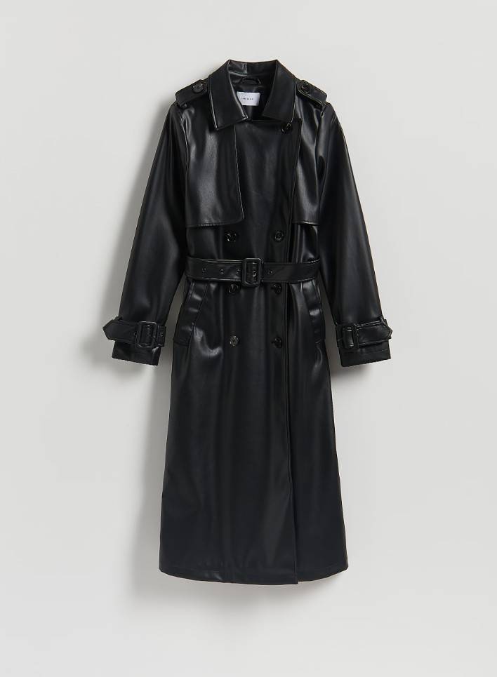 Skórzany płaszcz a la Sandra Kubicka, fot. reserved.com